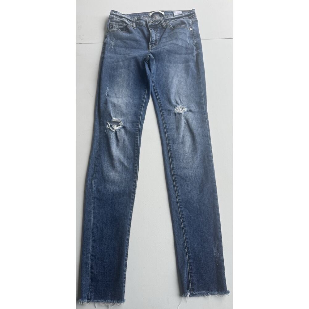 KanCan Women's Blue Denim Jeans, Size 27, Mid-Rise, Medium Wash, Skinny Leg